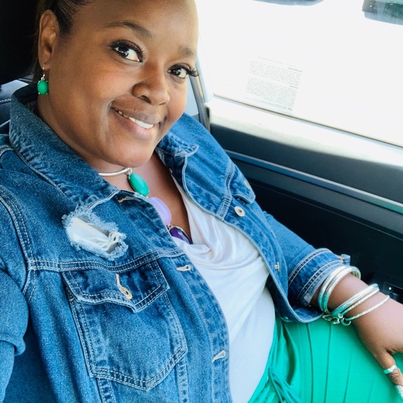 Meet your Posher, Sha’a - Picture 15 of 16